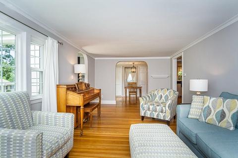 27 Mark Ave, Reading, MA 01867 photo 6
