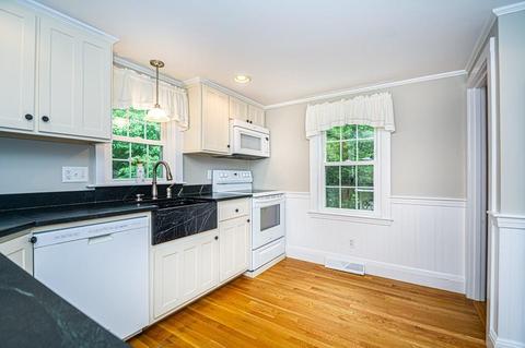27 Mark Ave, Reading, MA 01867 photo 11