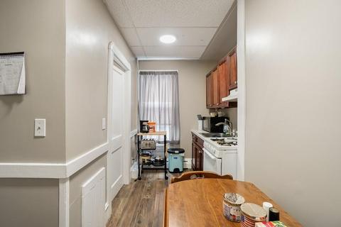 424 Robeson St, Fall River, MA 02720 photo 12