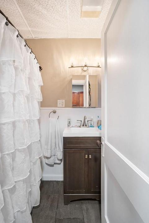 424 Robeson St, Fall River, MA 02720 photo 11