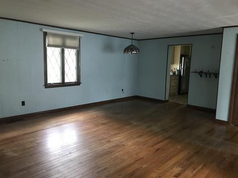 38 Eldridge St, Chicopee, MA 01013 photo 7