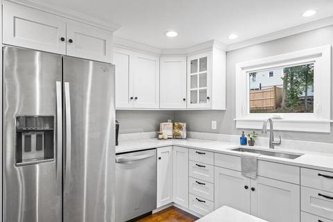 31 Longfellow Rd, Reading, MA 01867 photo 8