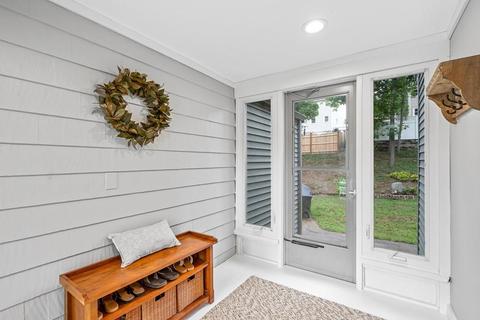 31 Longfellow Rd, Reading, MA 01867 photo 3