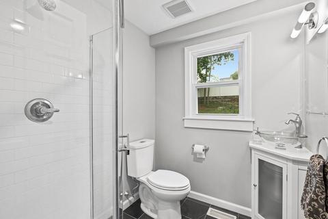 31 Longfellow Rd, Reading, MA 01867 photo 21