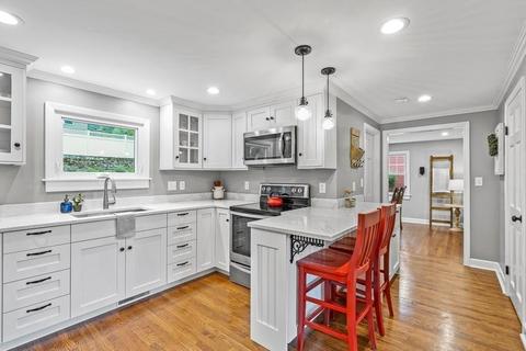 31 Longfellow Rd, Reading, MA 01867 photo 5