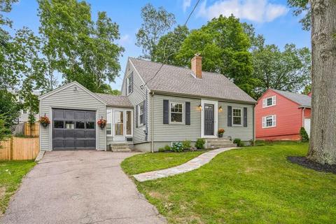 31 Longfellow Rd, Reading, MA 01867 photo 1