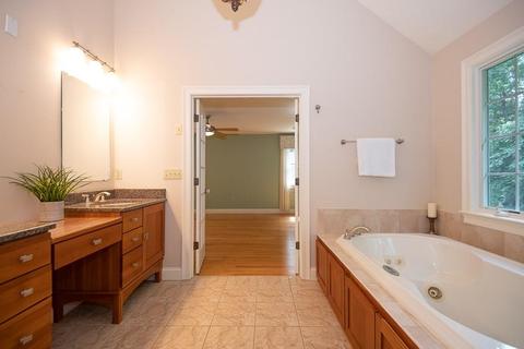 38 Mcclellan Rd, Sutton, MA 01590 photo 24