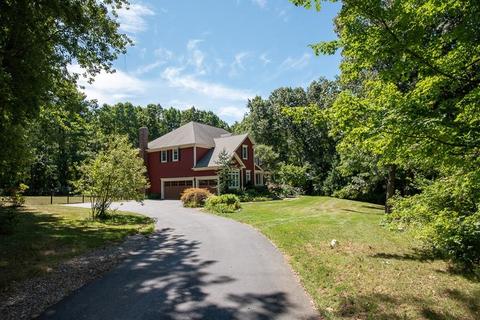 38 Mcclellan Rd, Sutton, MA 01590 photo 2
