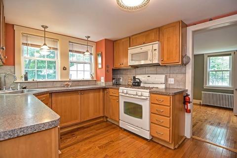 12 Warren Rd, Upton, MA 01568 photo 9