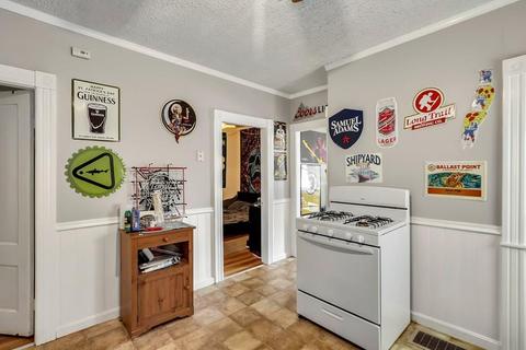 10 Carlstad St, Worcester, MA 01607 photo 25