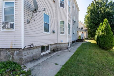 11 Ericsson St, Worcester, MA 01606 photo 8