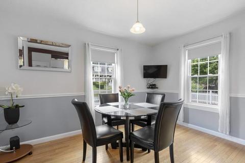 34 Maverick St, Dedham, MA 02026 photo 6