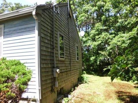 81 Quashnet Rd, Mashpee, MA 02649 photo 2