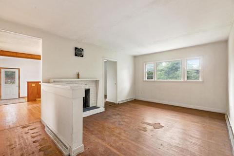 15 Beverly Hl, Canton, MA 02021 photo 5