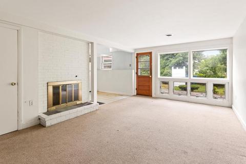15 Beverly Hl, Canton, MA 02021 photo 7