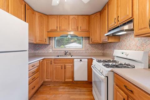15 Beverly Hl, Canton, MA 02021 photo 14
