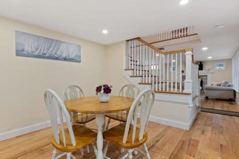 47 Hemlock Dr, Mashpee, MA 02649 photo 19