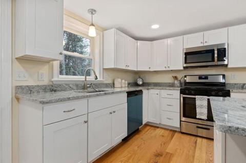 47 Hemlock Dr, Mashpee, MA 02649 photo 16