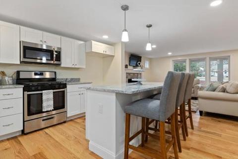 47 Hemlock Dr, Mashpee, MA 02649 photo 17