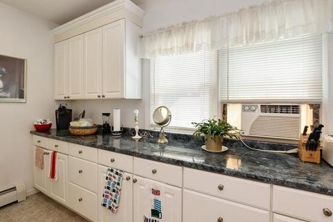 11 Marsh Ave, Worcester, MA 01605 photo 15
