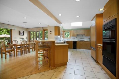 9 Driscoll Dr, Framingham, MA 01701 photo 12