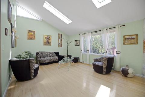 9 Driscoll Dr, Framingham, MA 01701 photo 3
