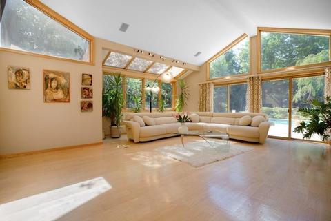 9 Driscoll Dr, Framingham, MA 01701 photo 6