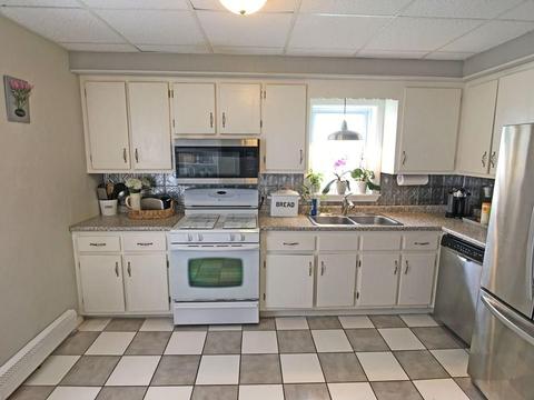 70 Marchand St, Fall River, MA 02723 photo 4