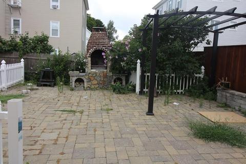 25 Hambly St, Fall River, MA 02721 photo 6