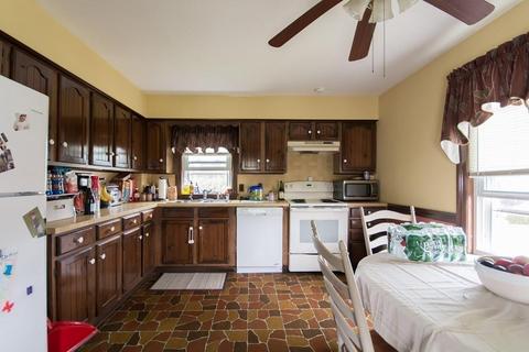 986 Cherry St, Fall River, MA 02720 photo 17
