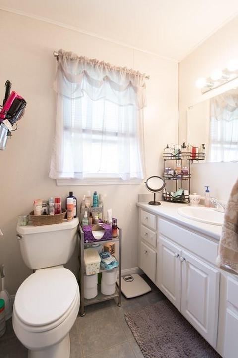 986 Cherry St, Fall River, MA 02720 photo 10