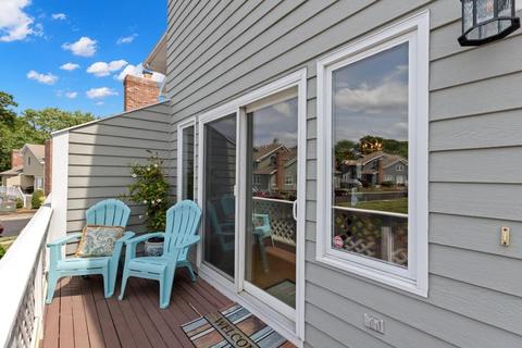 9 Carnation Cir #D, Reading, MA 01867 photo 4