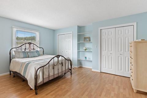 9 Carnation Cir #D, Reading, MA 01867 photo 19