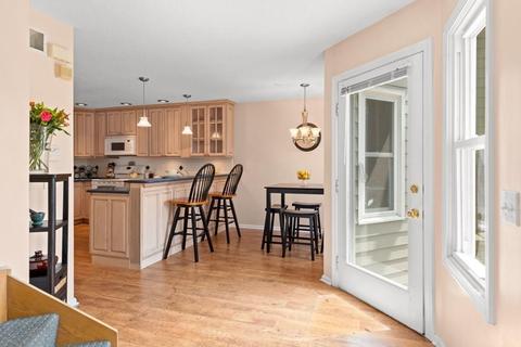 9 Carnation Cir #D, Reading, MA 01867 photo 12