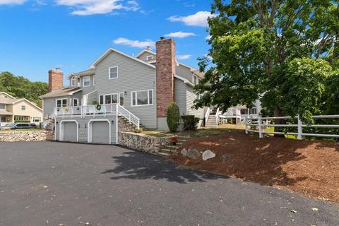 9 Carnation Cir #D, Reading, MA 01867 photo 3