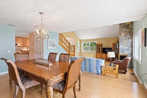 9 Carnation Cir #D, Reading, MA 01867 photo 6