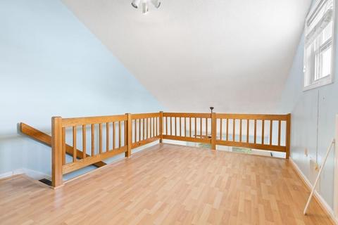 9 Carnation Cir #D, Reading, MA 01867 photo 23