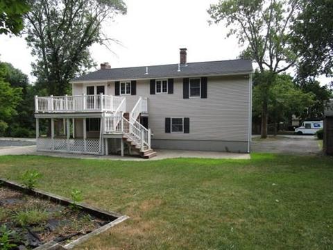 30 Wayside Dr, Danvers, MA 01923 photo 1