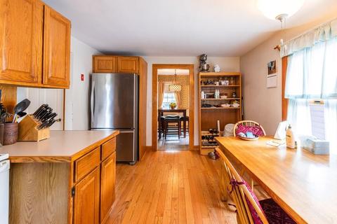 16 Dewitt Rd, Stoneham, MA 02180 photo 11