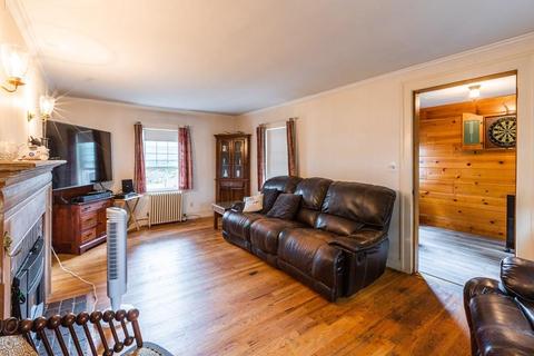16 Dewitt Rd, Stoneham, MA 02180 photo 17