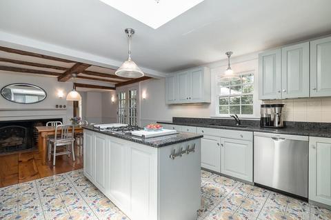 12 Leather Ln, Beverly, MA 01915 photo 8