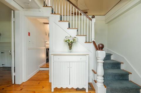12 Leather Ln, Beverly, MA 01915 photo 4