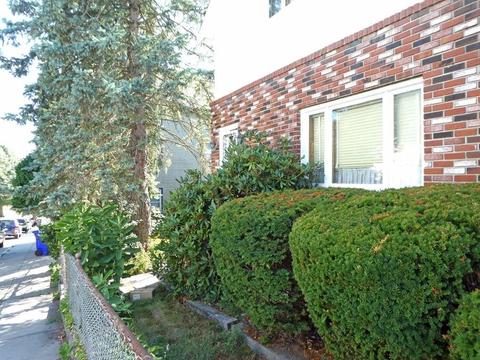 54 Hanover St, Fall River, MA 02720 photo 12