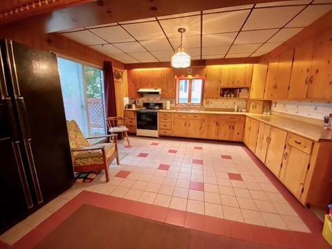 54 Hanover St, Fall River, MA 02720 photo 14