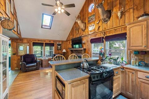 2 Seneca Dr, Ashburnham, MA 01430 photo 6