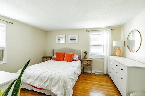 35 Calley St, Springfield, MA 01129 photo 9