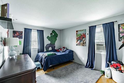 35 Calley St, Springfield, MA 01129 photo 13