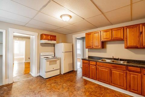 30 Leete St, Springfield, MA 01108 photo 10