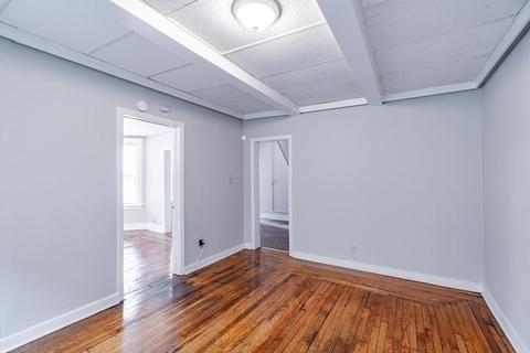 30 Leete St, Springfield, MA 01108 photo 12