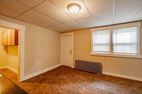 30 Leete St, Springfield, MA 01108 photo 8